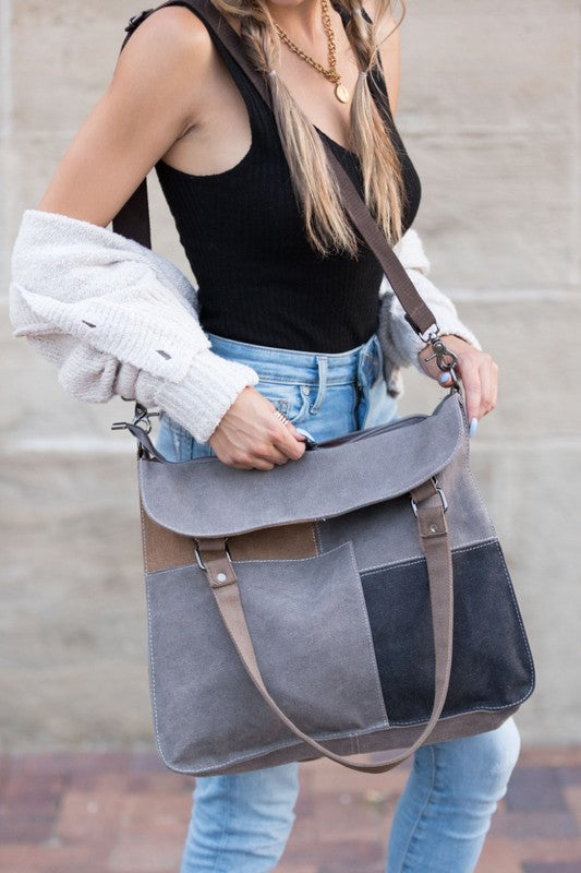 Delightful Colorblock Messenger Bag