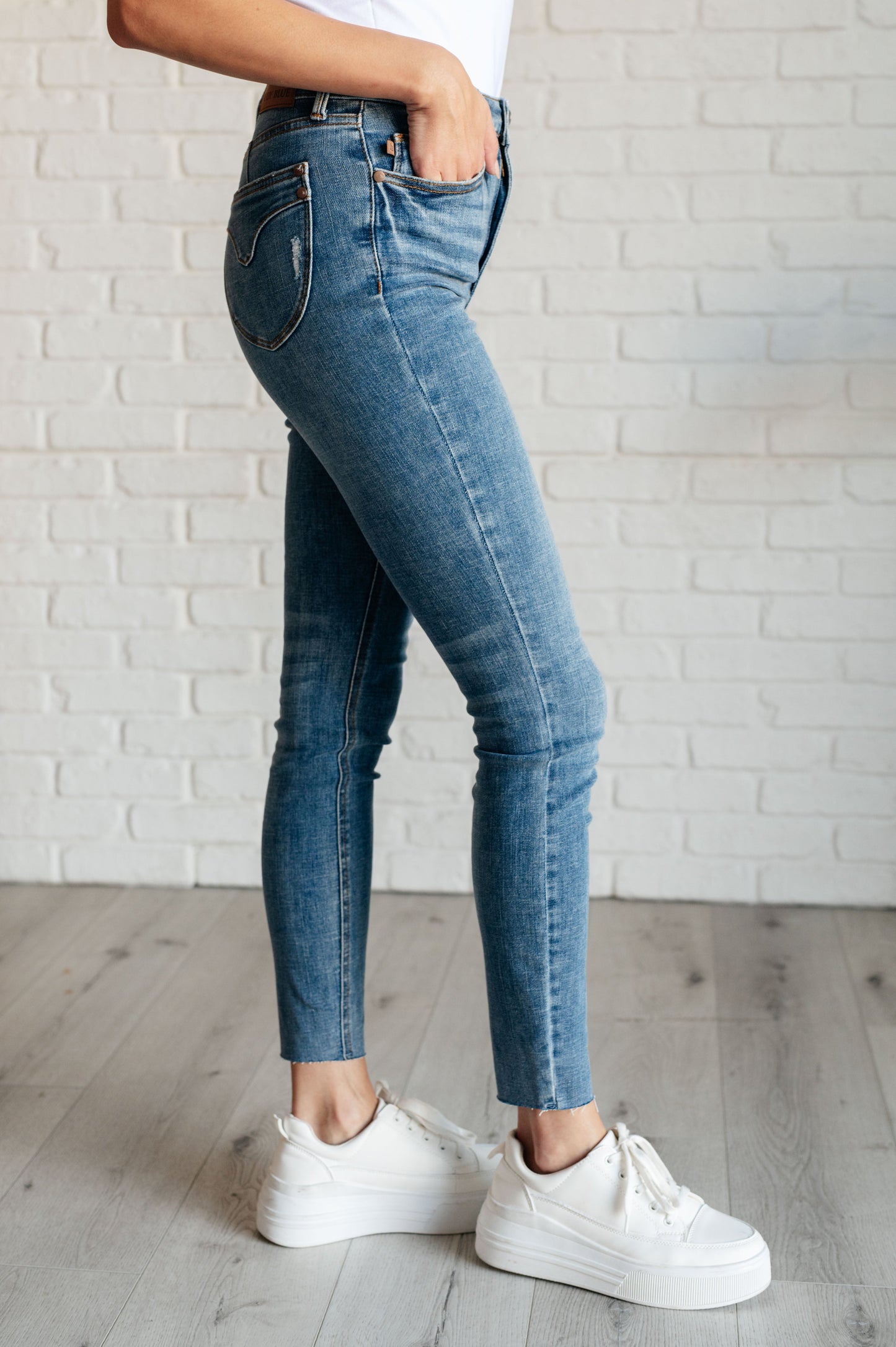 Nicole Judy Blue Skinny Jeans in Vintage Wash