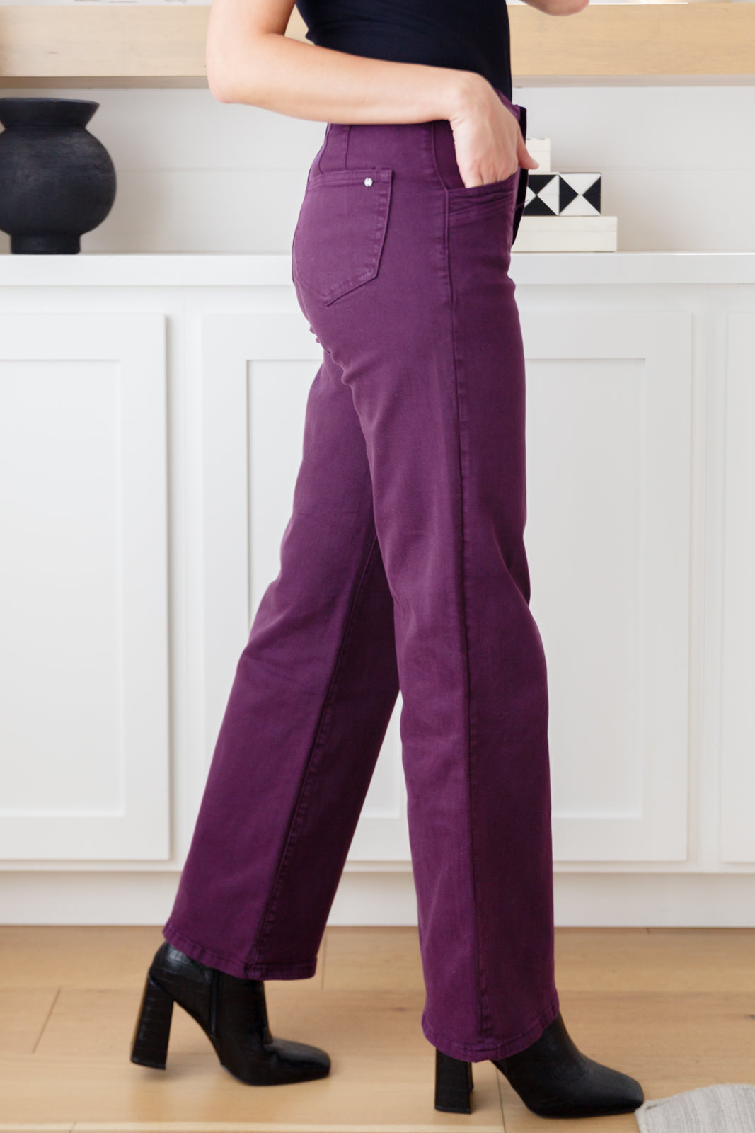 Judy Blue Petunia High Rise Wide Leg Jeans in Plum